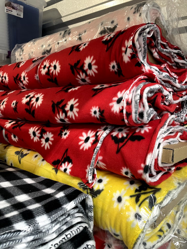 Fleece the yard happy - fleece,